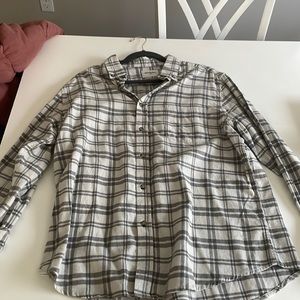 Goodfellow Grey and White Flannel, size large and great condition!